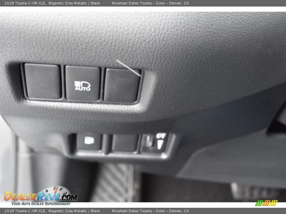 2018 Toyota C-HR XLE Magnetic Gray Metallic / Black Photo #25