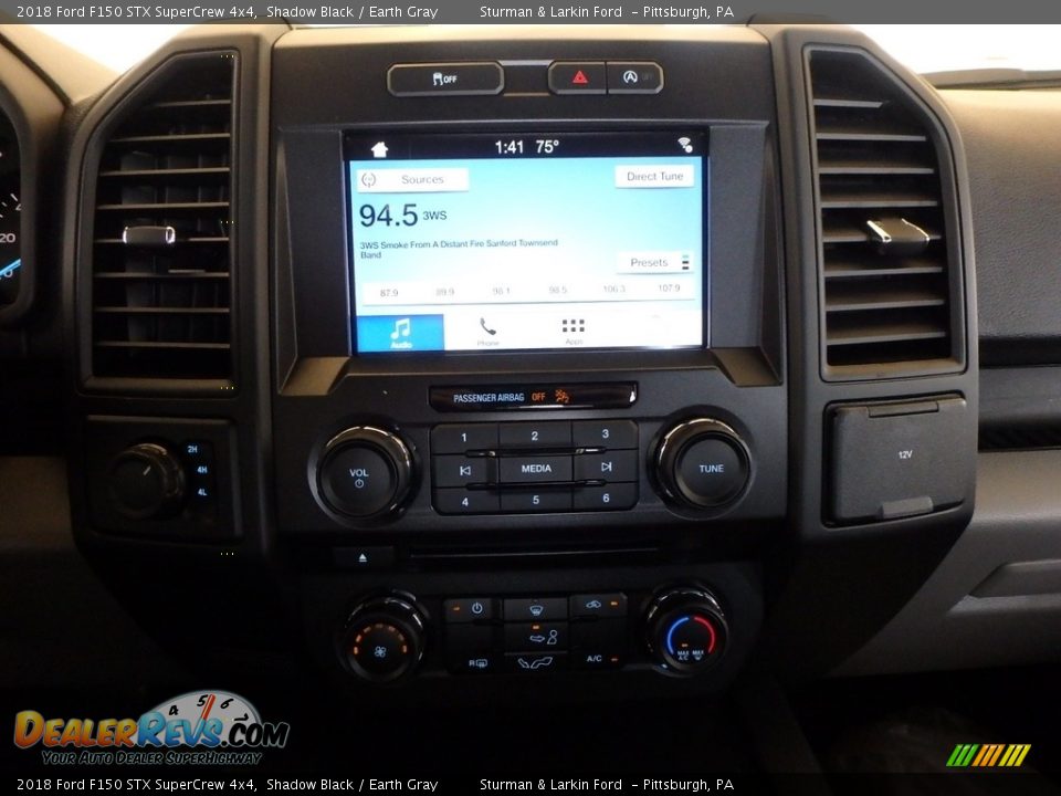 2018 Ford F150 STX SuperCrew 4x4 Shadow Black / Earth Gray Photo #11
