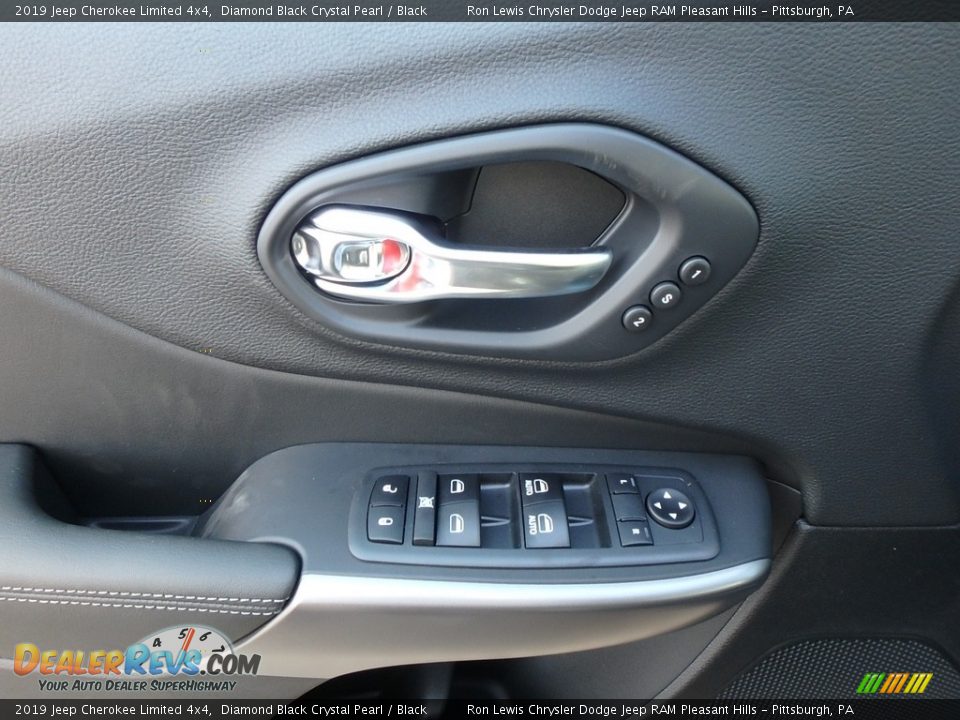 2019 Jeep Cherokee Limited 4x4 Diamond Black Crystal Pearl / Black Photo #13