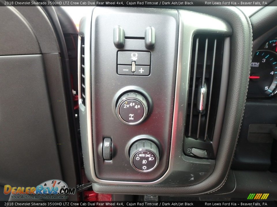 2018 Chevrolet Silverado 3500HD LTZ Crew Cab Dual Rear Wheel 4x4 Cajun Red Tintcoat / Dark Ash/Jet Black Photo #16