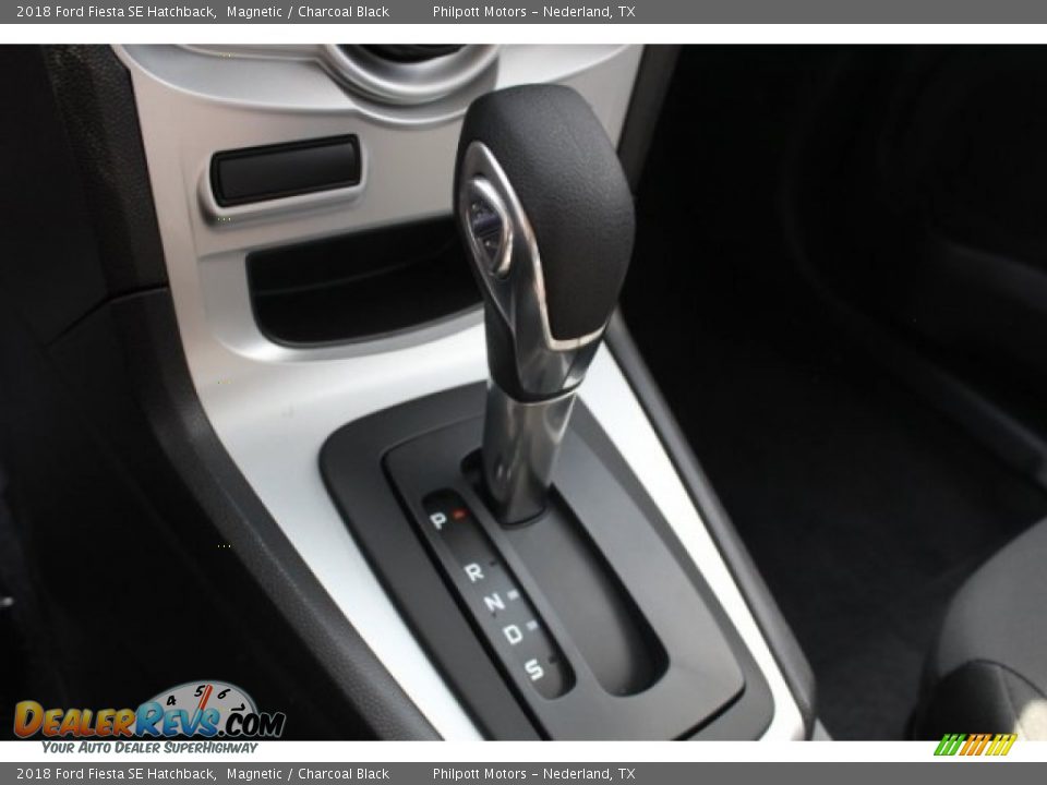 2018 Ford Fiesta SE Hatchback Magnetic / Charcoal Black Photo #14