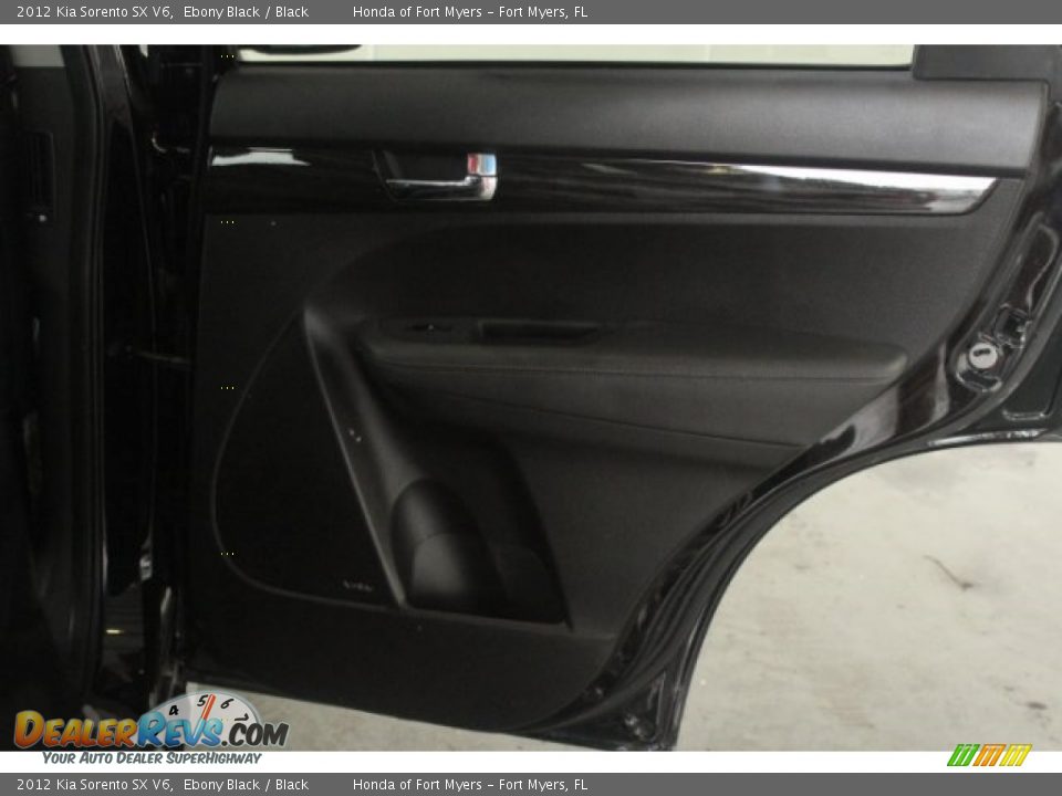 2012 Kia Sorento SX V6 Ebony Black / Black Photo #33