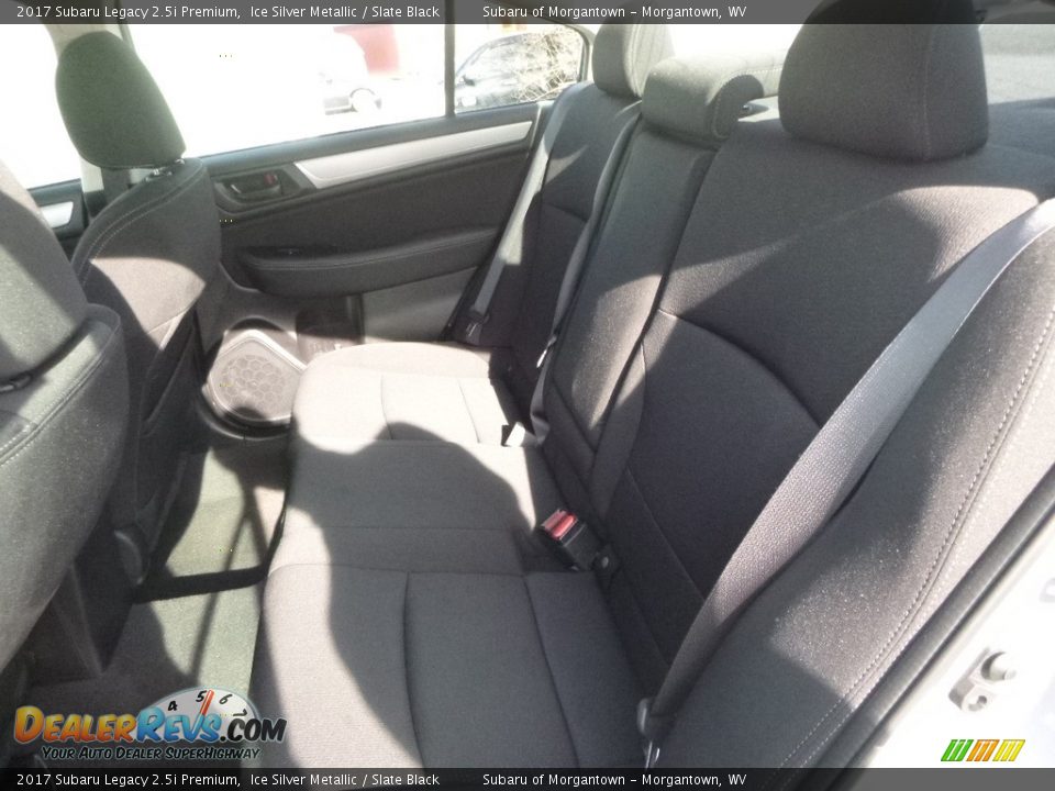 2017 Subaru Legacy 2.5i Premium Ice Silver Metallic / Slate Black Photo #10