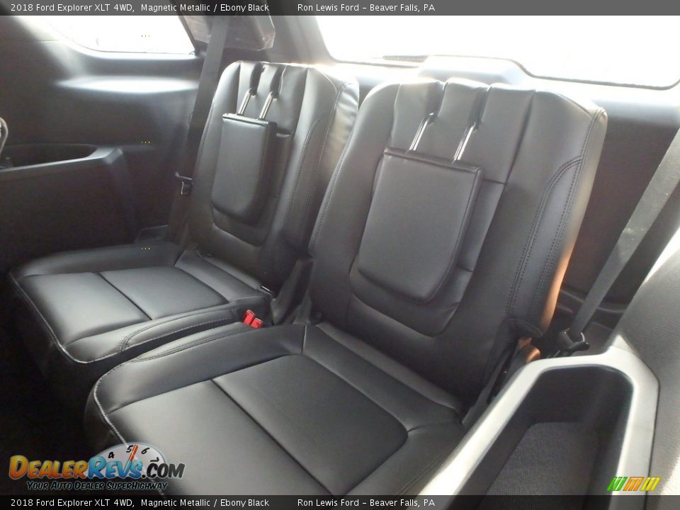 2018 Ford Explorer XLT 4WD Magnetic Metallic / Ebony Black Photo #12
