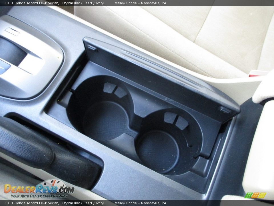 2011 Honda Accord LX-P Sedan Crystal Black Pearl / Ivory Photo #18