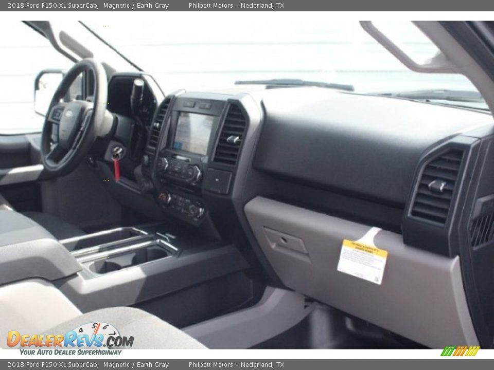2018 Ford F150 XL SuperCab Magnetic / Earth Gray Photo #31