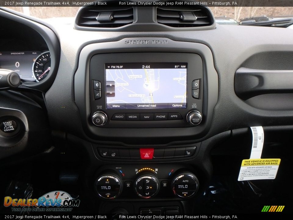2017 Jeep Renegade Trailhawk 4x4 Hypergreen / Black Photo #16