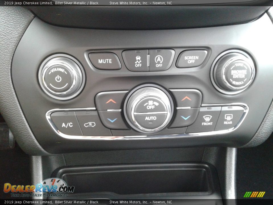 2019 Jeep Cherokee Limited Billet Silver Metallic / Black Photo #26