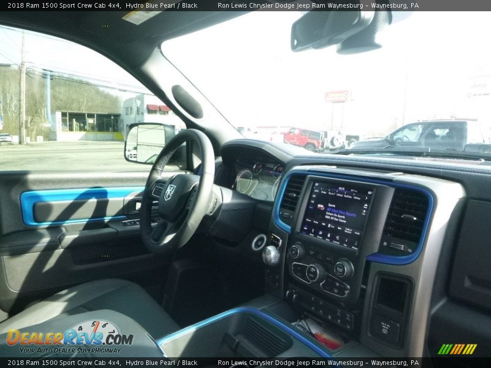 2018 Ram 1500 Sport Crew Cab 4x4 Hydro Blue Pearl / Black Photo #11