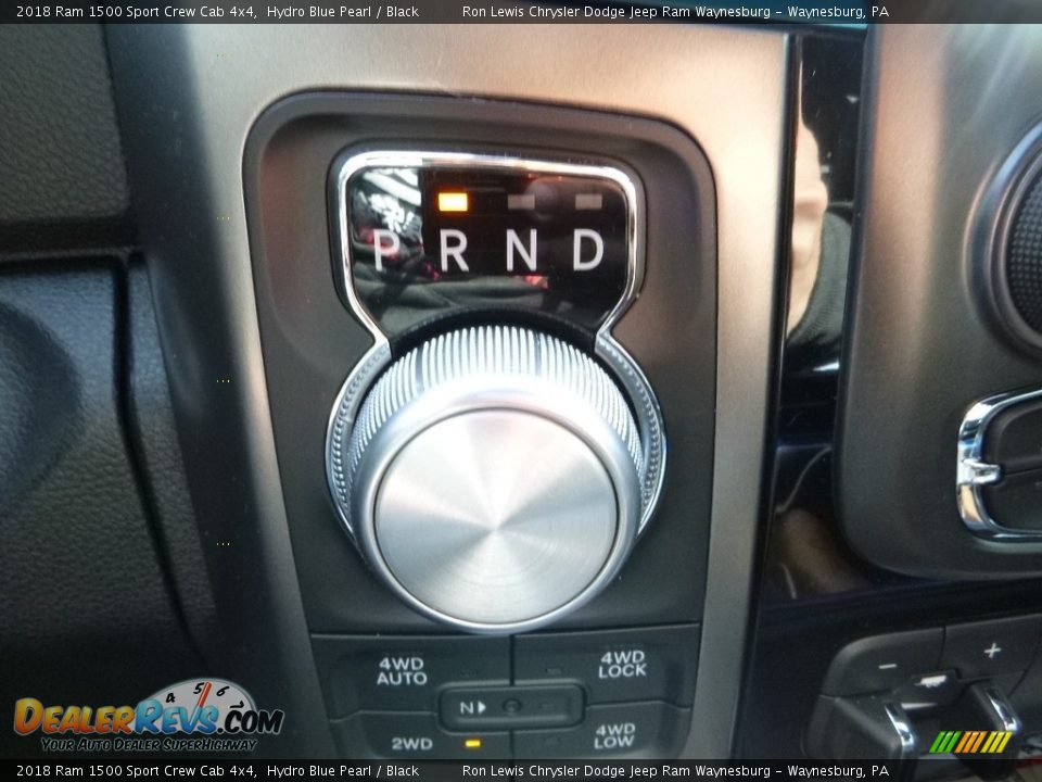 2018 Ram 1500 Sport Crew Cab 4x4 Hydro Blue Pearl / Black Photo #20