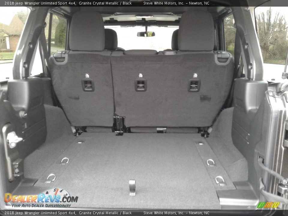 2018 Jeep Wrangler Unlimited Sport 4x4 Granite Crystal Metallic / Black Photo #12