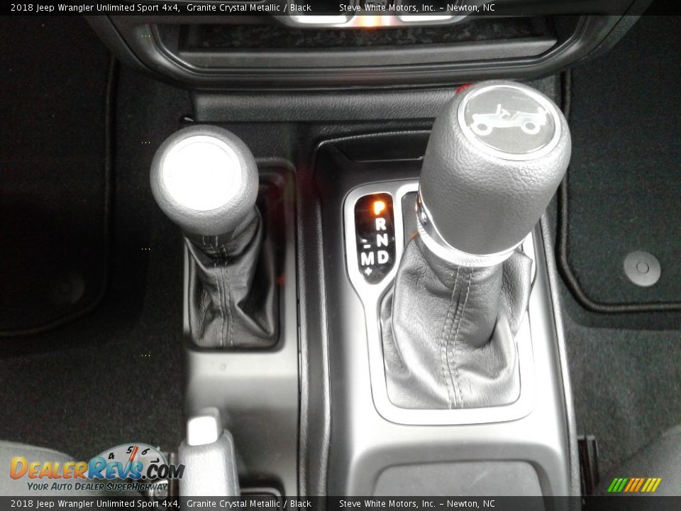 2018 Jeep Wrangler Unlimited Sport 4x4 Granite Crystal Metallic / Black Photo #26