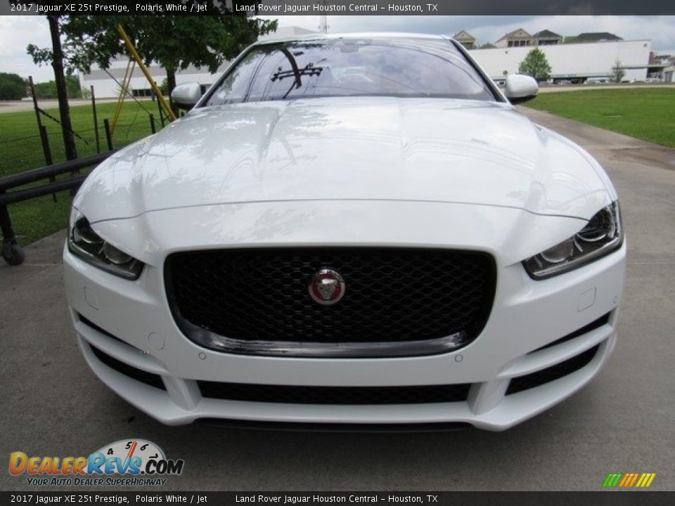 2017 Jaguar XE 25t Prestige Polaris White / Jet Photo #9