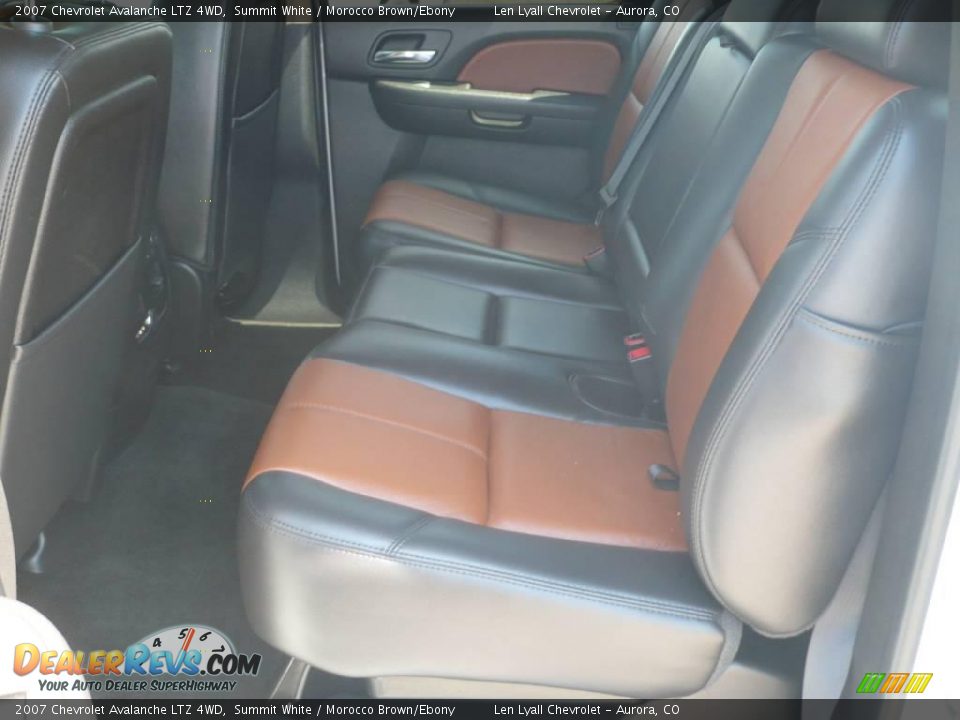 2007 Chevrolet Avalanche LTZ 4WD Summit White / Morocco Brown/Ebony Photo #10