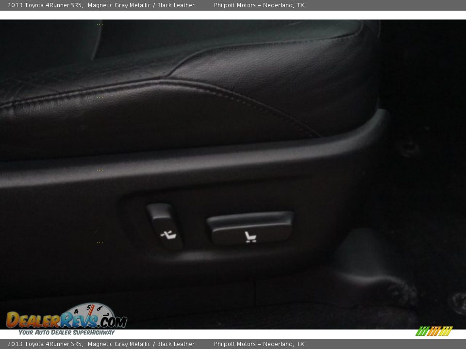 2013 Toyota 4Runner SR5 Magnetic Gray Metallic / Black Leather Photo #32