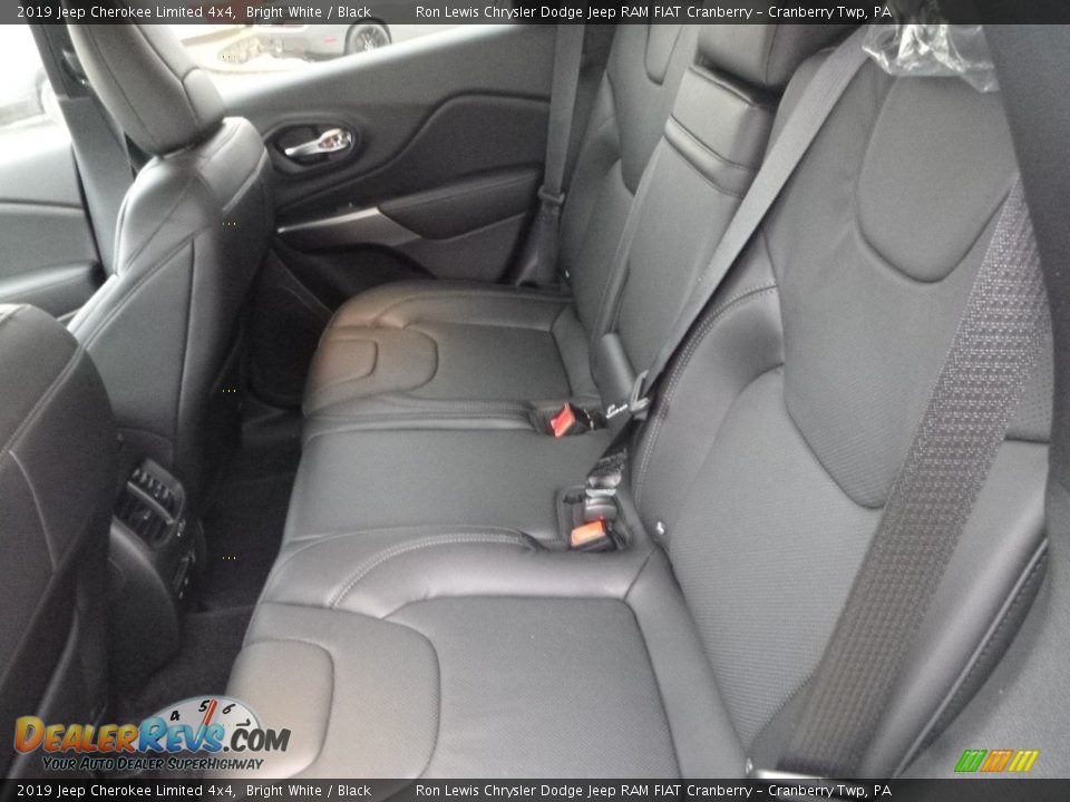 2019 Jeep Cherokee Limited 4x4 Bright White / Black Photo #12