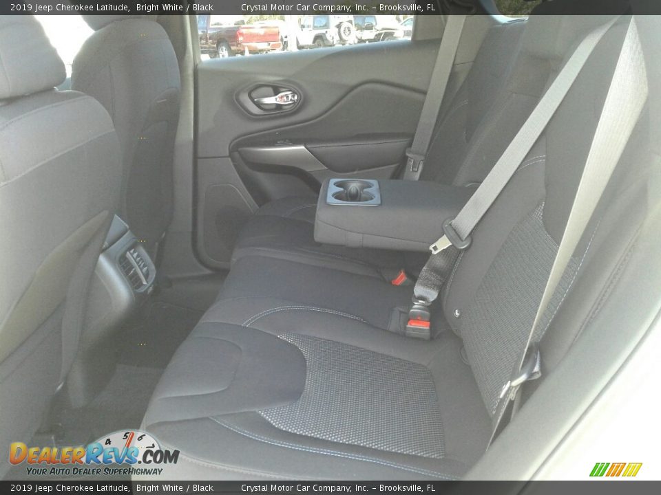 2019 Jeep Cherokee Latitude Bright White / Black Photo #10