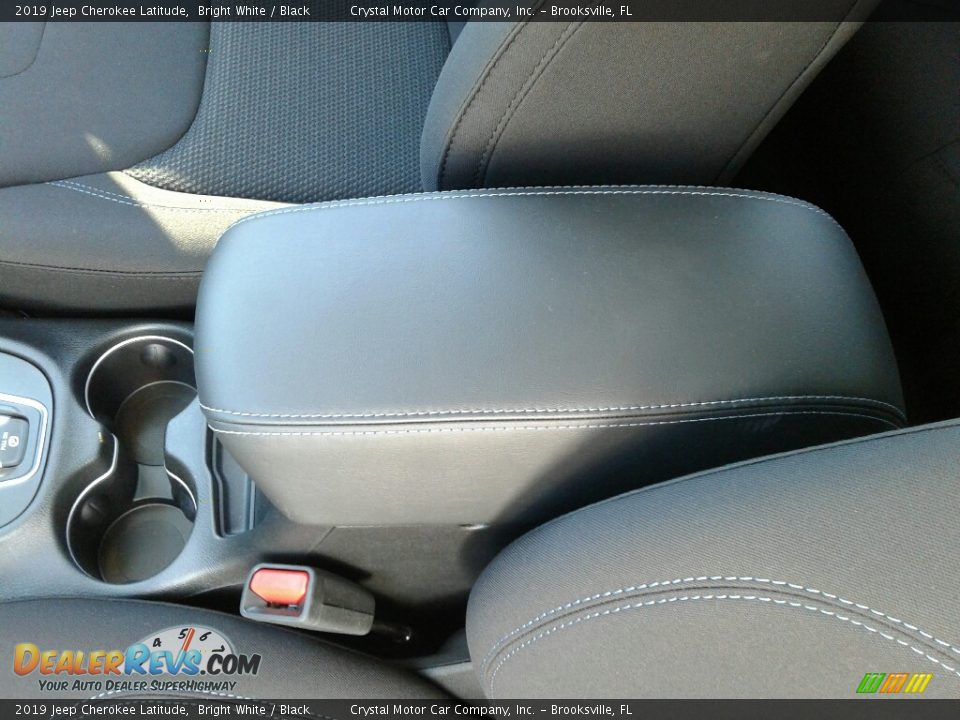 2019 Jeep Cherokee Latitude Bright White / Black Photo #18