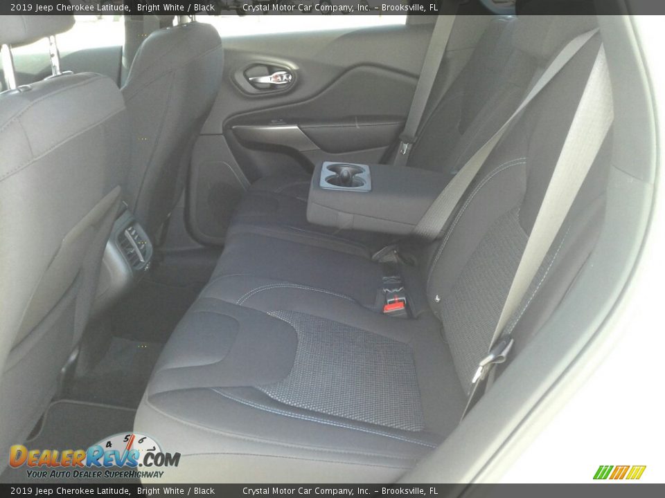 2019 Jeep Cherokee Latitude Bright White / Black Photo #10