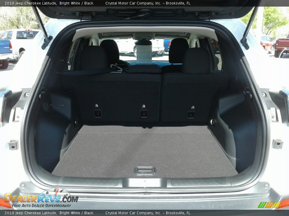 2019 Jeep Cherokee Latitude Bright White / Black Photo #19