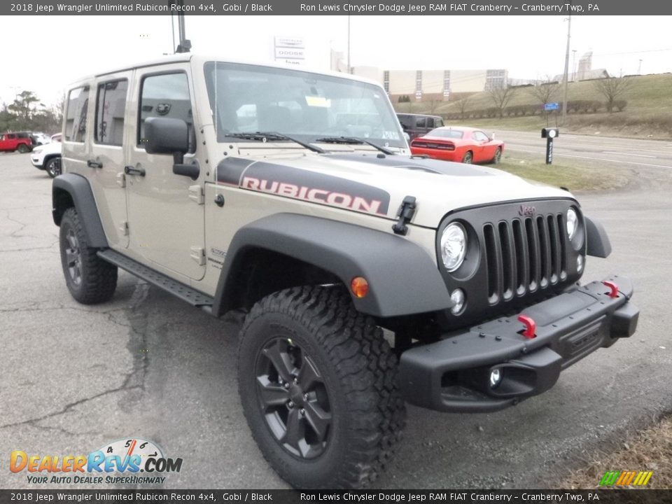 Front 3/4 View of 2018 Jeep Wrangler Unlimited Rubicon Recon 4x4 Photo #7