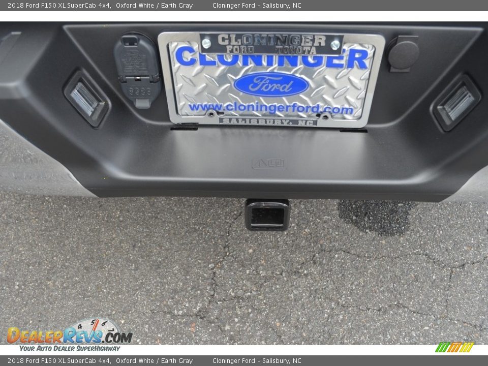 2018 Ford F150 XL SuperCab 4x4 Oxford White / Earth Gray Photo #5