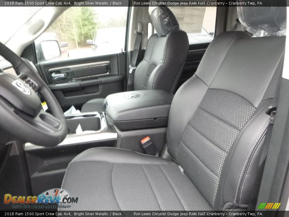2018 Ram 1500 Sport Crew Cab 4x4 Bright Silver Metallic / Black Photo #15