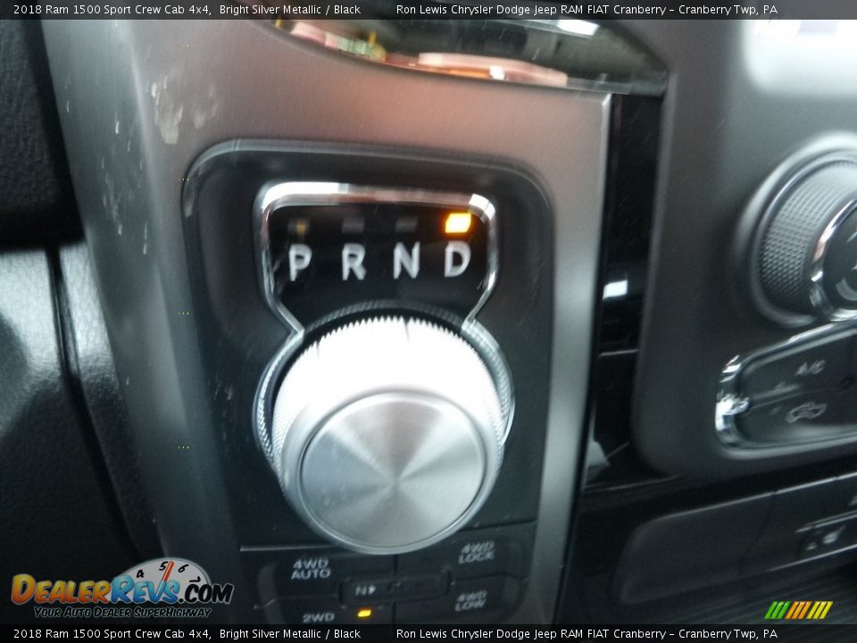 2018 Ram 1500 Sport Crew Cab 4x4 Bright Silver Metallic / Black Photo #20