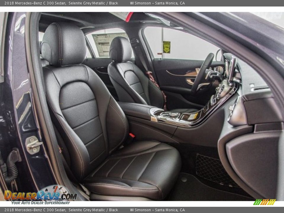 2018 Mercedes-Benz C 300 Sedan Selenite Grey Metallic / Black Photo #2