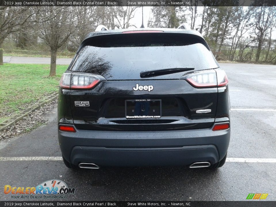 2019 Jeep Cherokee Latitude Diamond Black Crystal Pearl / Black Photo #7