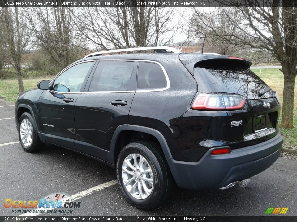 2019 Jeep Cherokee Latitude Diamond Black Crystal Pearl / Black Photo #8