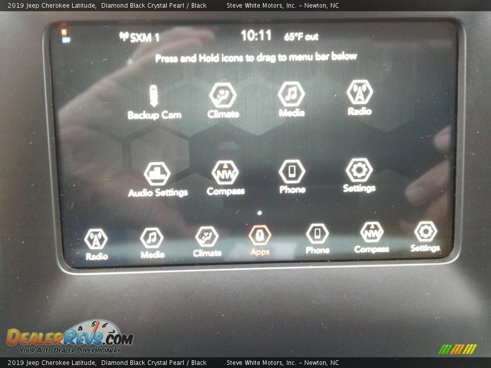 2019 Jeep Cherokee Latitude Diamond Black Crystal Pearl / Black Photo #20