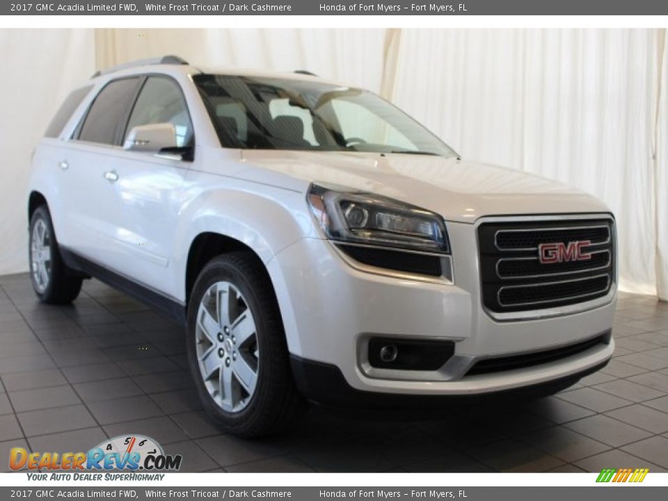 2017 GMC Acadia Limited FWD White Frost Tricoat / Dark Cashmere Photo #2