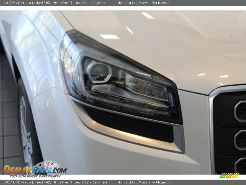2017 GMC Acadia Limited FWD White Frost Tricoat / Dark Cashmere Photo #6