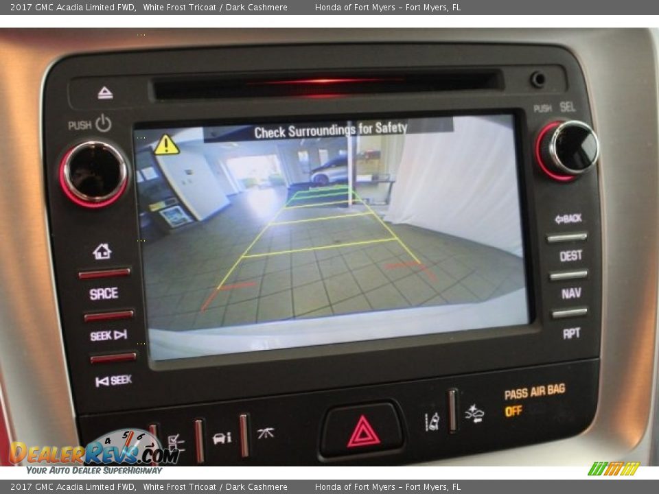 2017 GMC Acadia Limited FWD White Frost Tricoat / Dark Cashmere Photo #28