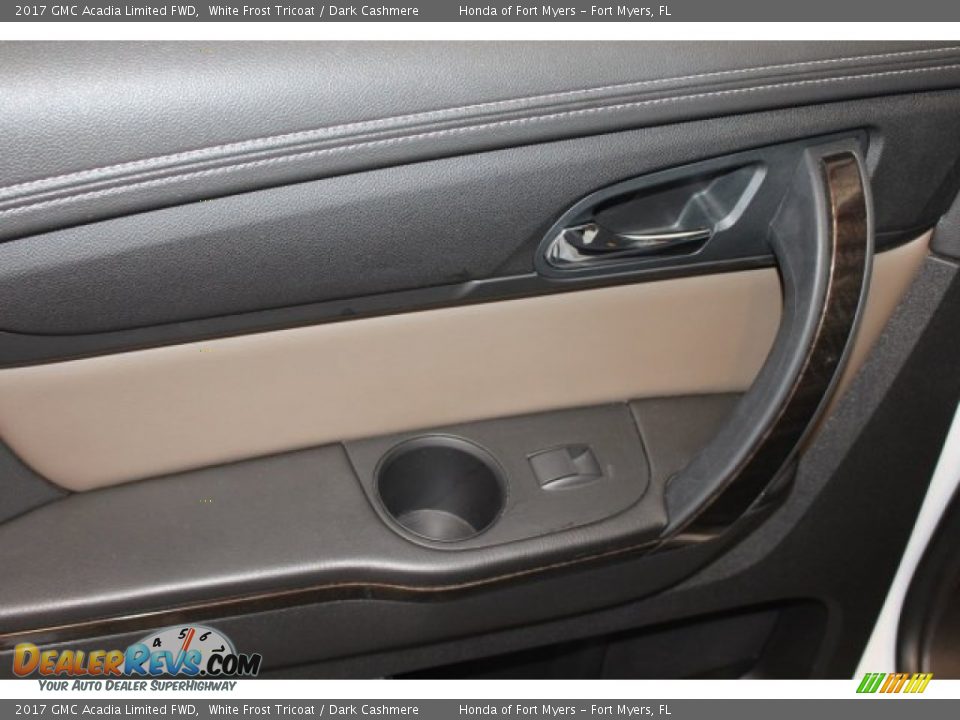 2017 GMC Acadia Limited FWD White Frost Tricoat / Dark Cashmere Photo #33