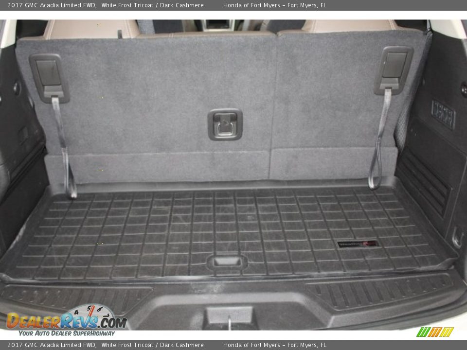 2017 GMC Acadia Limited FWD White Frost Tricoat / Dark Cashmere Photo #36