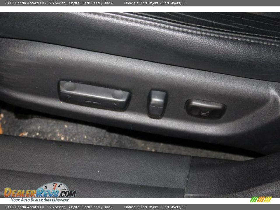 2010 Honda Accord EX-L V6 Sedan Crystal Black Pearl / Black Photo #17