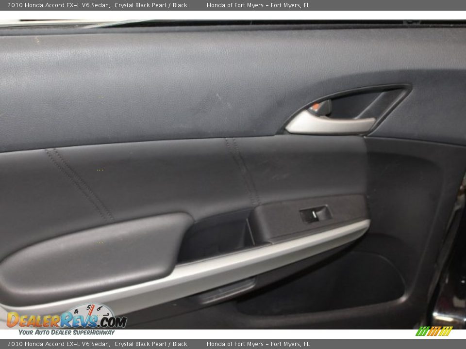 2010 Honda Accord EX-L V6 Sedan Crystal Black Pearl / Black Photo #31