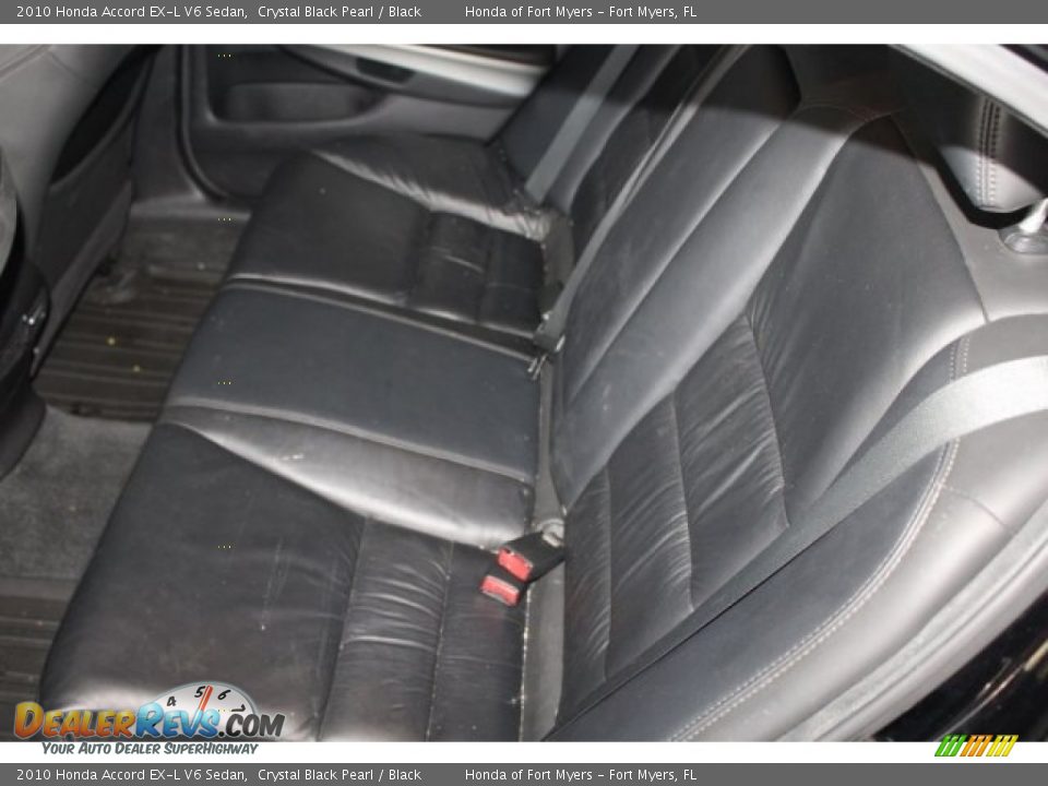 2010 Honda Accord EX-L V6 Sedan Crystal Black Pearl / Black Photo #32