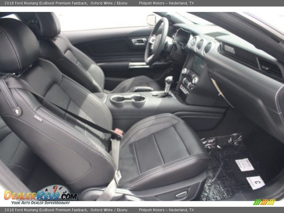 2018 Ford Mustang EcoBoost Premium Fastback Oxford White / Ebony Photo #29