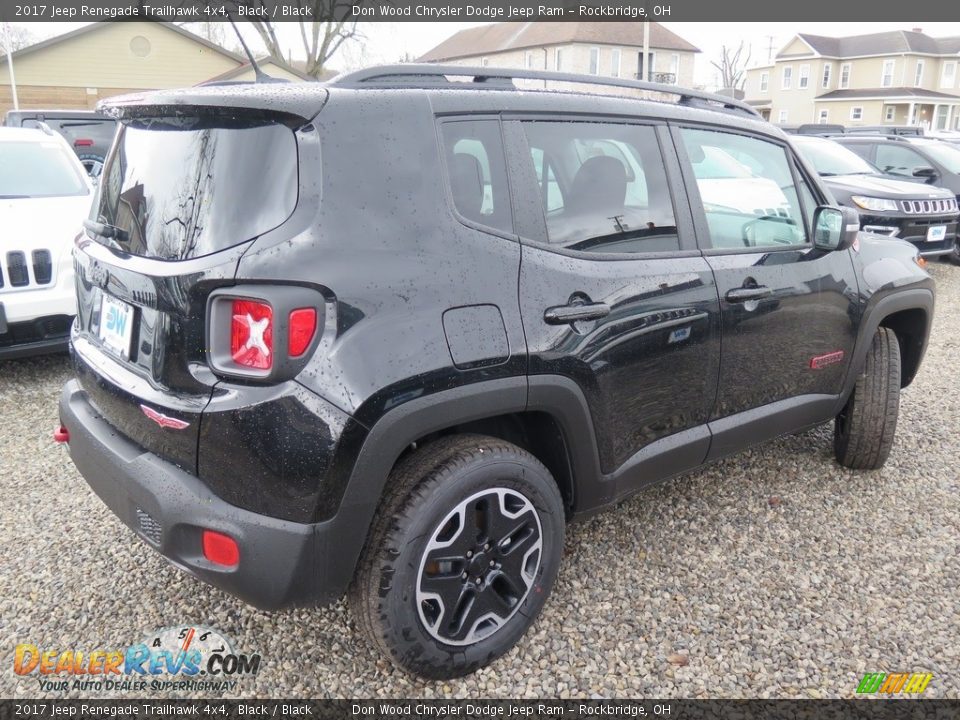 2017 Jeep Renegade Trailhawk 4x4 Black / Black Photo #13