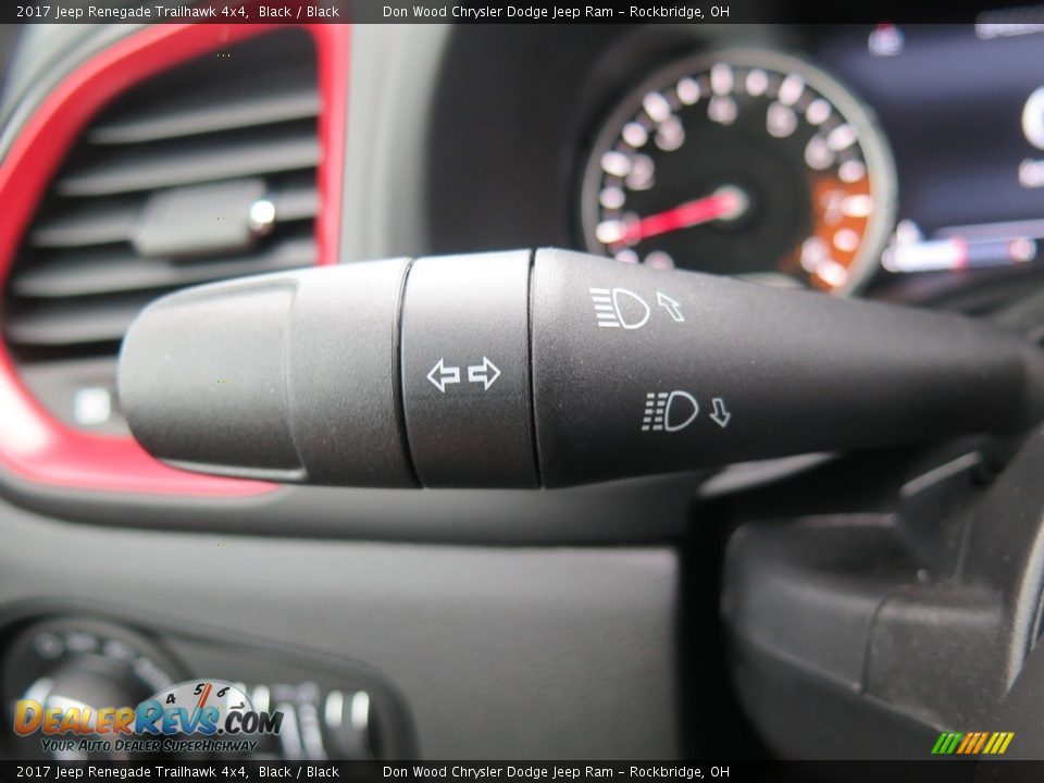 2017 Jeep Renegade Trailhawk 4x4 Black / Black Photo #28