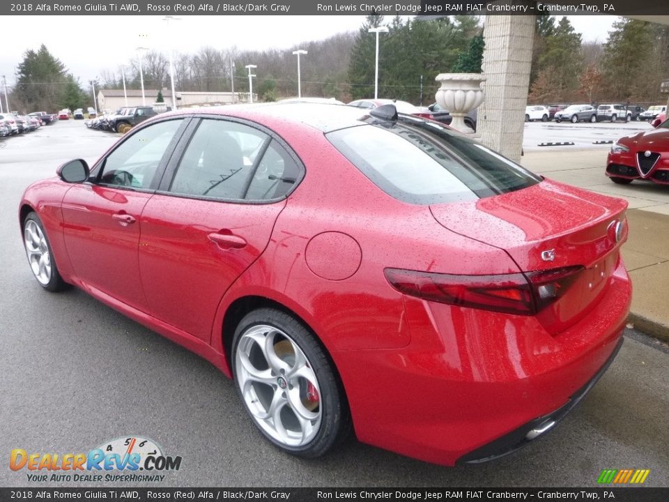 2018 Alfa Romeo Giulia Ti AWD Rosso (Red) Alfa / Black/Dark Gray Photo #4