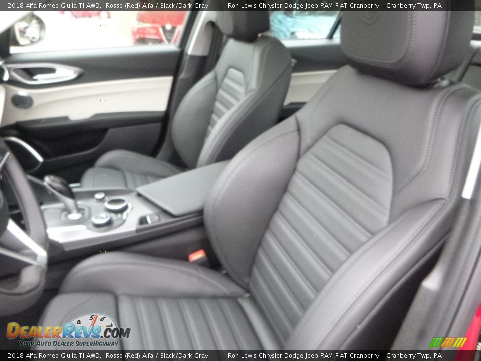 2018 Alfa Romeo Giulia Ti AWD Rosso (Red) Alfa / Black/Dark Gray Photo #21