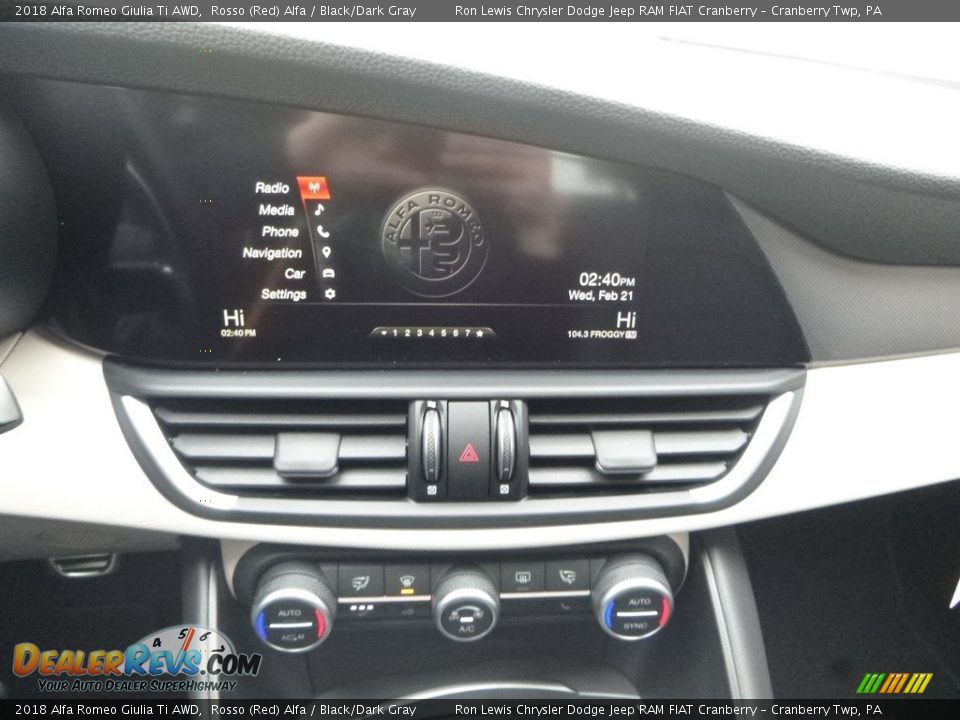 2018 Alfa Romeo Giulia Ti AWD Rosso (Red) Alfa / Black/Dark Gray Photo #27