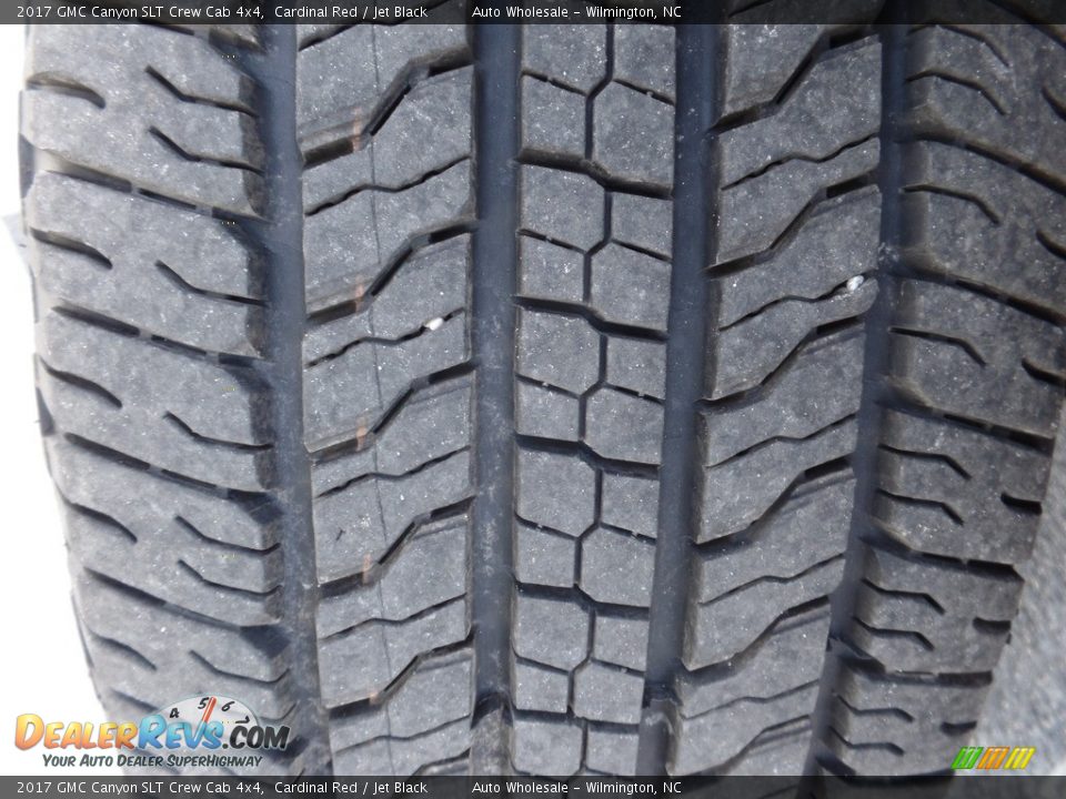 2017 GMC Canyon SLT Crew Cab 4x4 Cardinal Red / Jet Black Photo #10