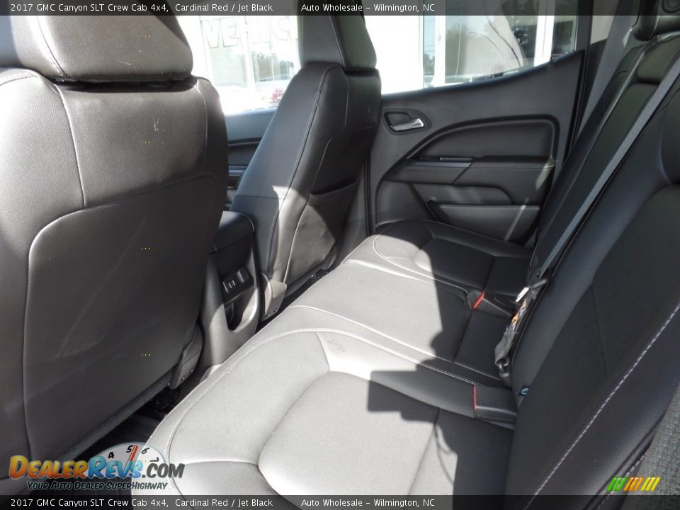 2017 GMC Canyon SLT Crew Cab 4x4 Cardinal Red / Jet Black Photo #12