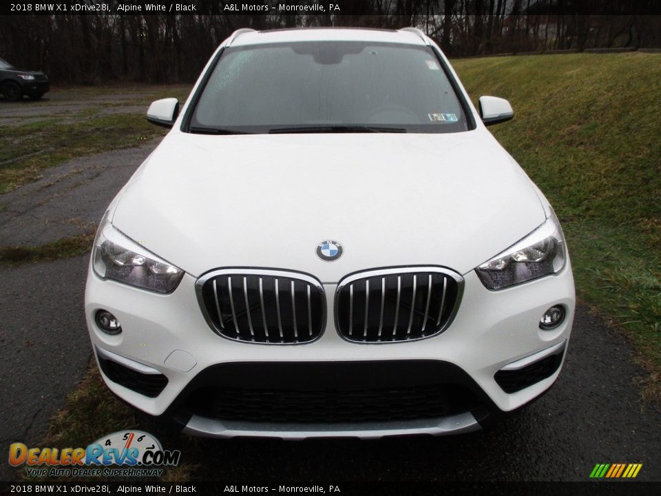2018 BMW X1 xDrive28i Alpine White / Black Photo #7
