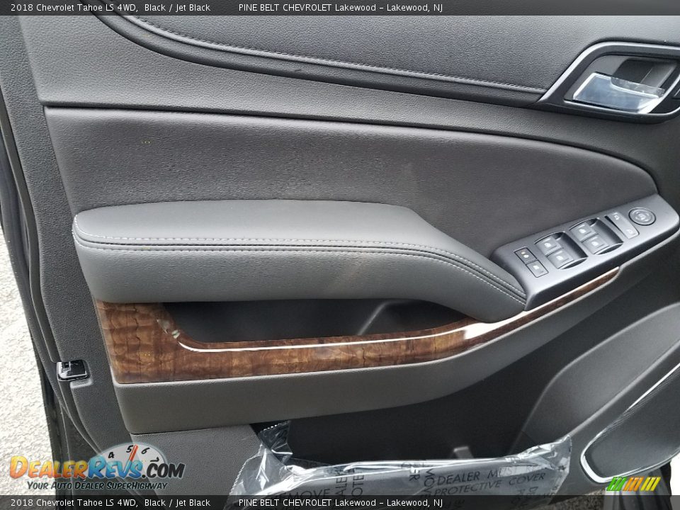 2018 Chevrolet Tahoe LS 4WD Black / Jet Black Photo #8